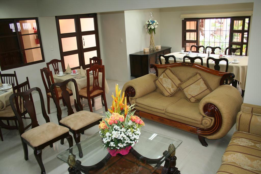 Hotel Maria Isabel Manta Buitenkant foto